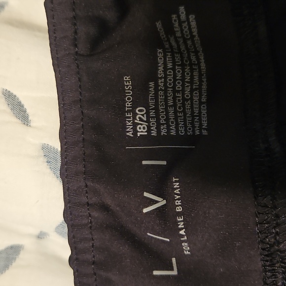 Livi For Lane BRYANT ANKLE TROUSERS - Picture 3 of 4